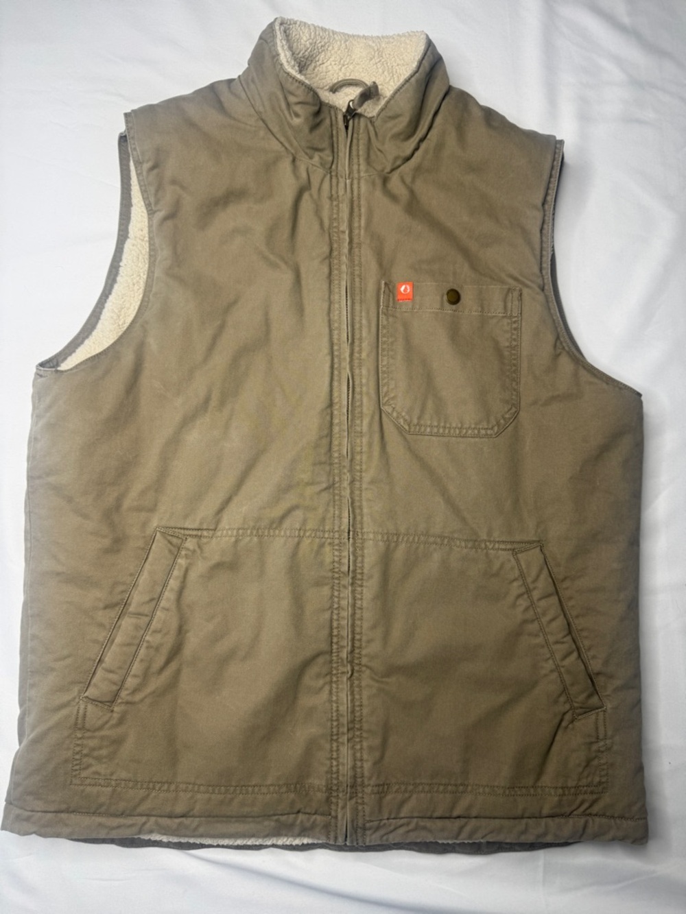 The American Outdoorsman Sherpa Lined Twill Vest Tan/Olive  Size L